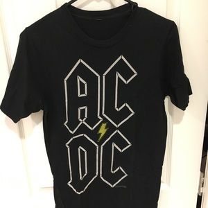 Black AC/DC tshirt size M